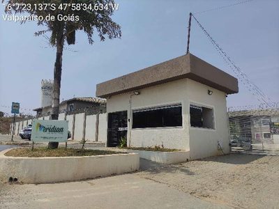 Apartamento, 2 quartos, 30490 m² - Foto 1