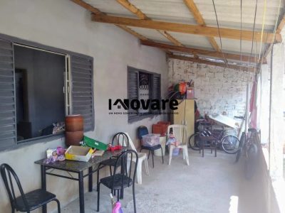 Casa, 2 quartos, 40 m² - Foto 1