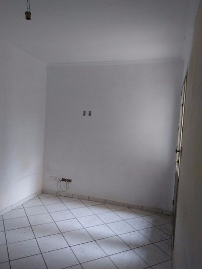 Casa, 1 quarto, 100 m² - Foto 1