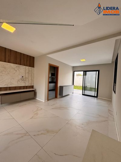 Casa, 4 quartos, 110 m² - Foto 2