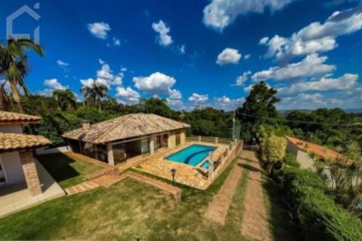 Casa, 4 quartos, 250 m² - Foto 1