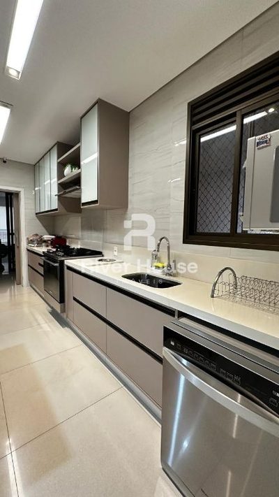 Apartamento, 4 quartos, 182 m² - Foto 2