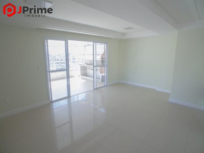 Cobertura, 3 quartos, 243 m² - Foto 3