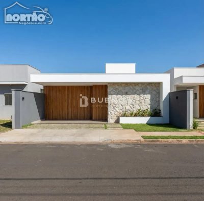 Casa, 3 quartos, 124 m² - Foto 3