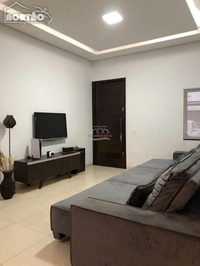 Casa, 5 quartos, 205 m² - Foto 4