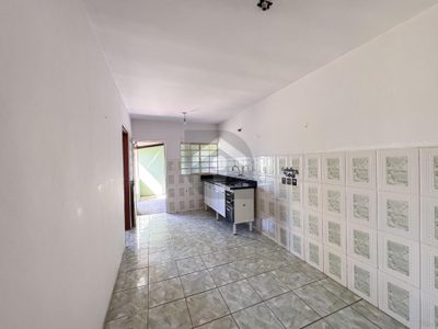Casa, 3 quartos, 94 m² - Foto 4