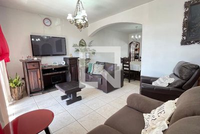 Casa, 6 quartos, 115 m² - Foto 2