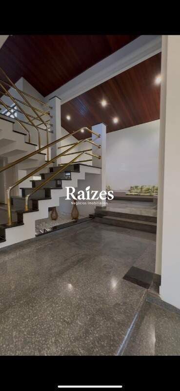 Casa, 5 quartos, 840 m² - Foto 4