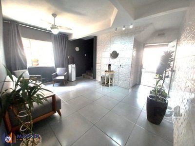 Casa, 4 quartos, 350 m² - Foto 1