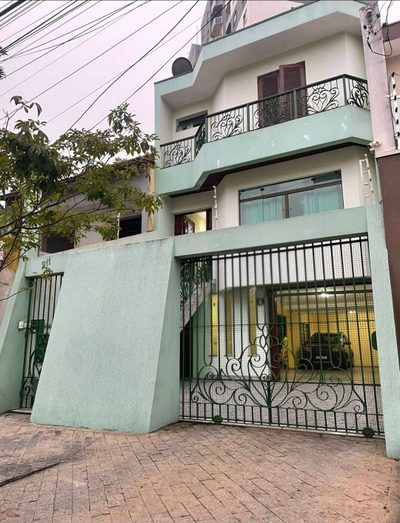 Casa, 6 quartos, 233 m² - Foto 1