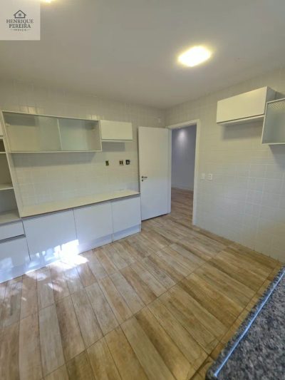 Casa, 4 quartos, 240 m² - Foto 4