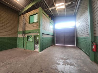 Depósito-Galpão, 200 m² - Foto 1