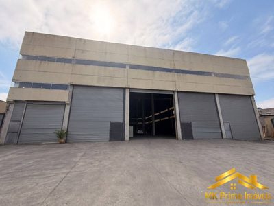 Depósito-Galpão, 2600 m² - Foto 1
