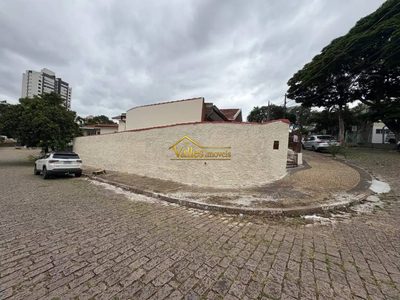 Casa, 3 quartos, 208 m² - Foto 2