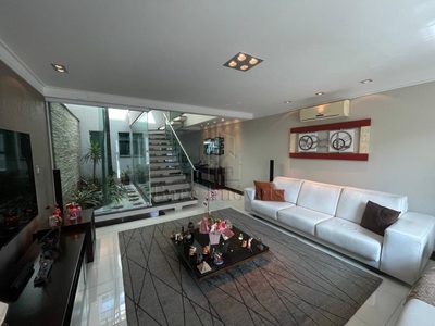 Sobrado, 3 quartos, 125 m² - Foto 1