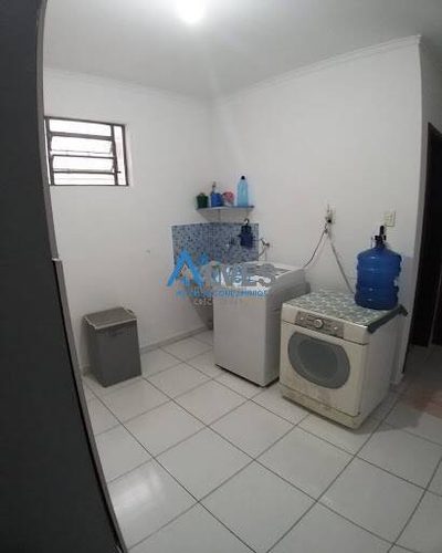 Casa, 3 quartos, 220 m² - Foto 2