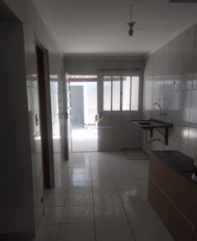 Casa, 3 quartos, 80 m² - Foto 2