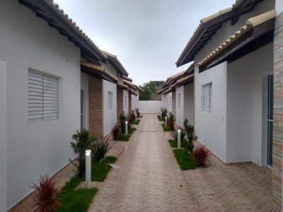Casa de Condomínio, 2 quartos - Foto 1