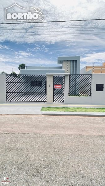 Casa, 3 quartos, 121 m² - Foto 1