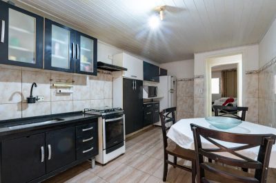 Casa, 4 quartos, 138 m² - Foto 1