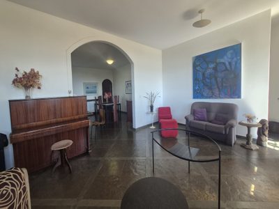 Casa, 4 quartos, 700 m² - Foto 1
