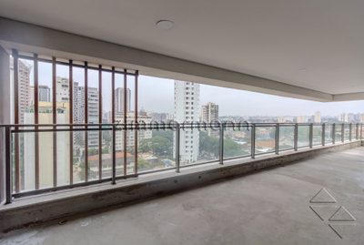 Apartamento, 3 quartos, 226 m² - Foto 4