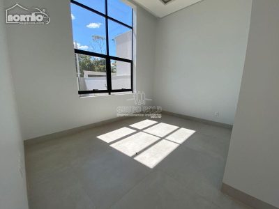 Casa, 1 quarto, 185 m² - Foto 2