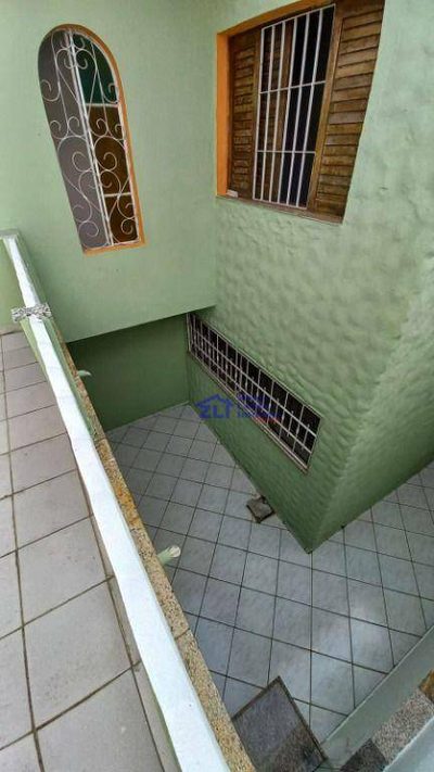 Sobrado, 5 quartos, 228 m² - Foto 4
