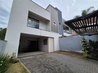 Sobrado, 3 quartos, 166 m² - Foto 1