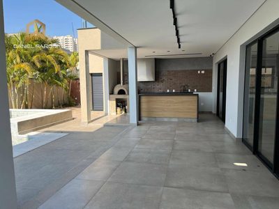 Sobrado, 4 quartos, 415 m² - Foto 3