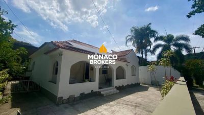 Casa, 6 quartos, 208 m² - Foto 1
