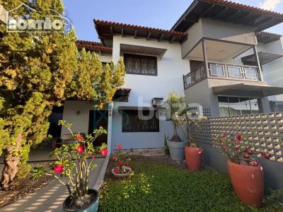 Casa, 8 quartos, 550 m² - Foto 1