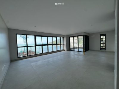 Apartamento, 4 quartos, 194 m² - Foto 2