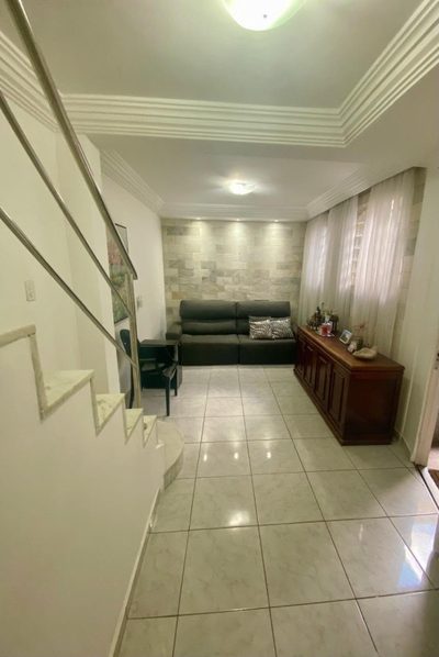 Casa, 4 quartos, 254 m² - Foto 1