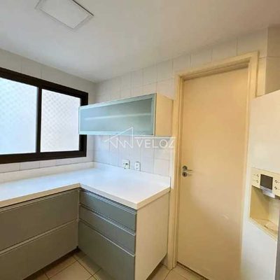 Apartamento, 4 quartos, 168 m² - Foto 1